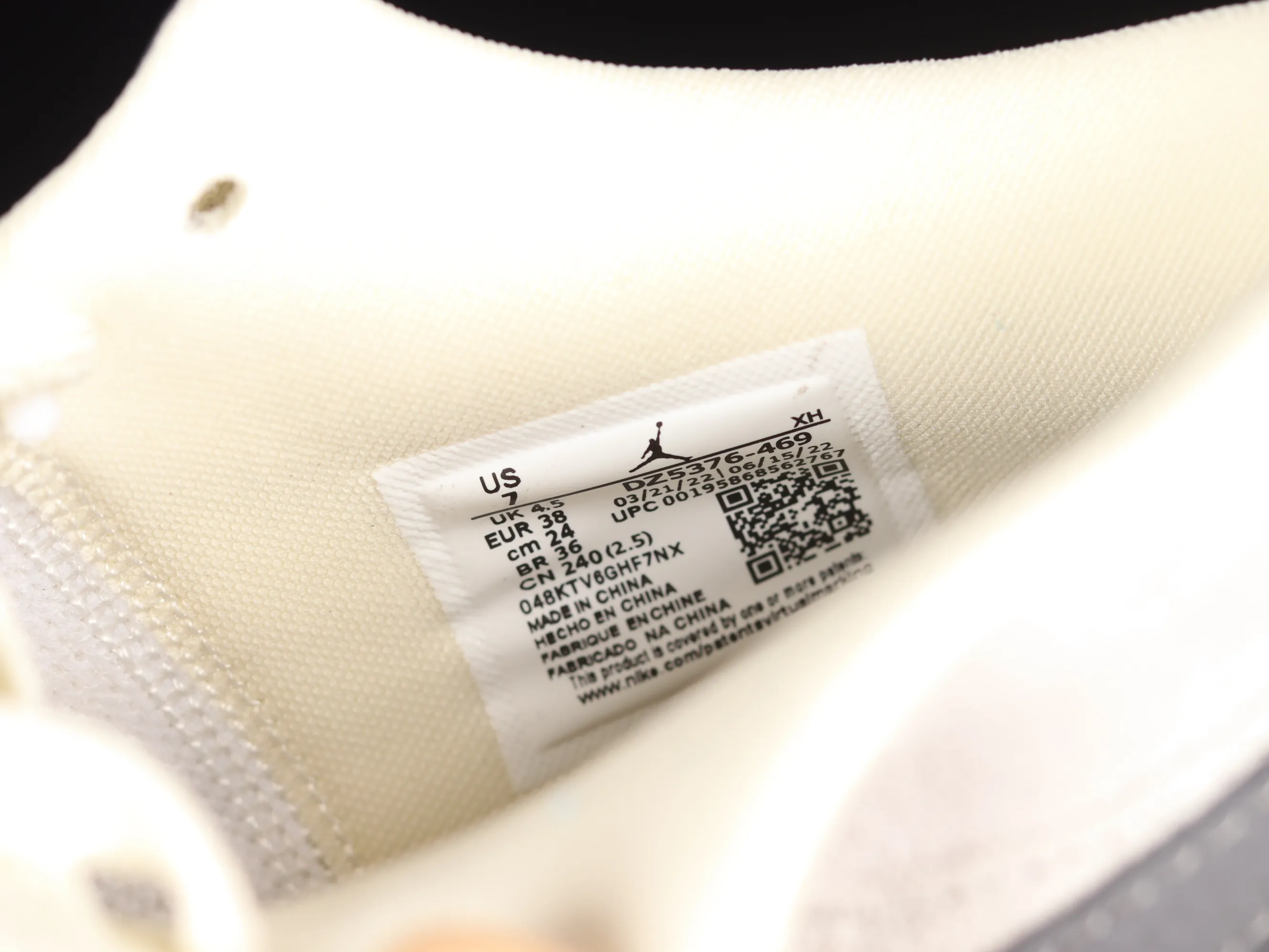 All categories Air Jordan Jordan series basketball shoes Air Jordan 1 Low Z version Air Jordan 1 Low "UNC Grey" AJ1 Joe 1 cement North Carolina blue low-top basketball shoes DZ5376-469